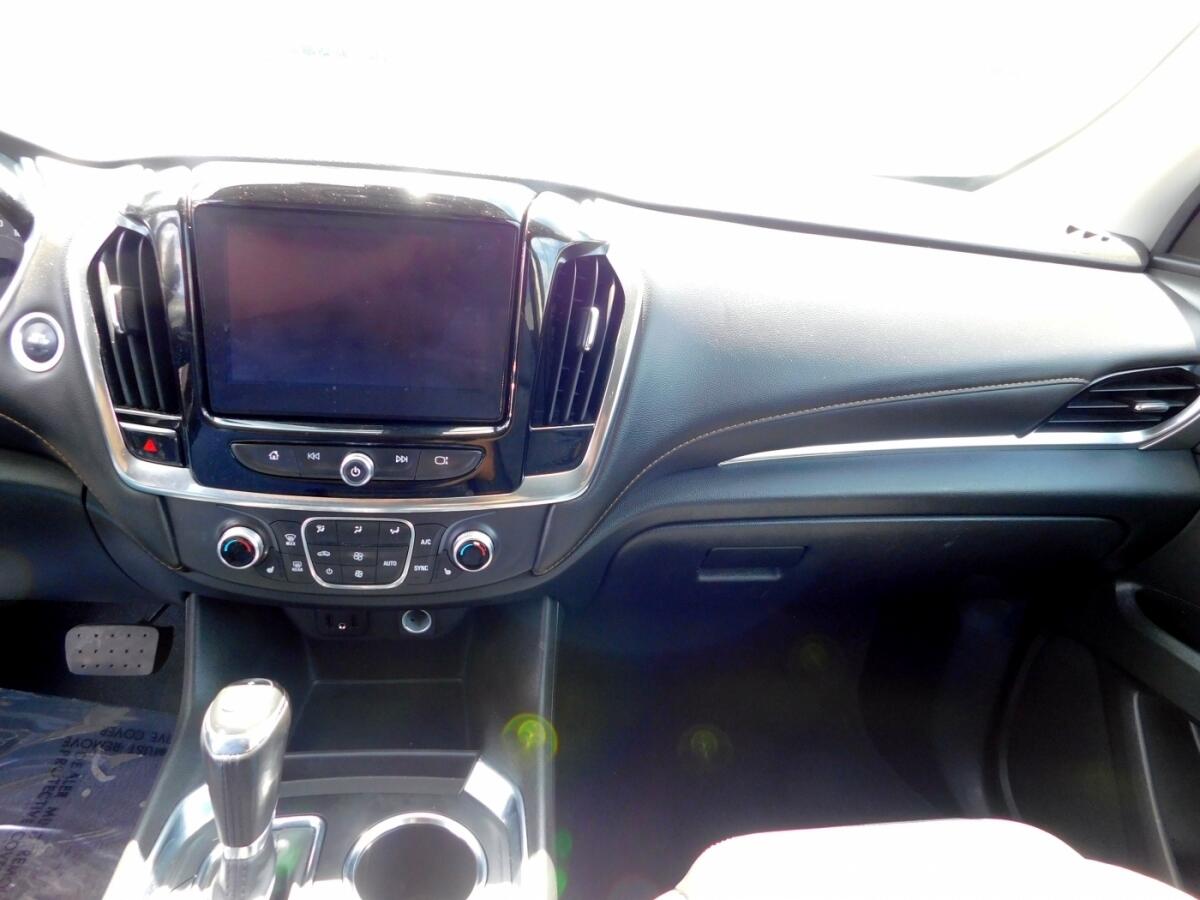 2019 Chevrolet Traverse Leather photo 3