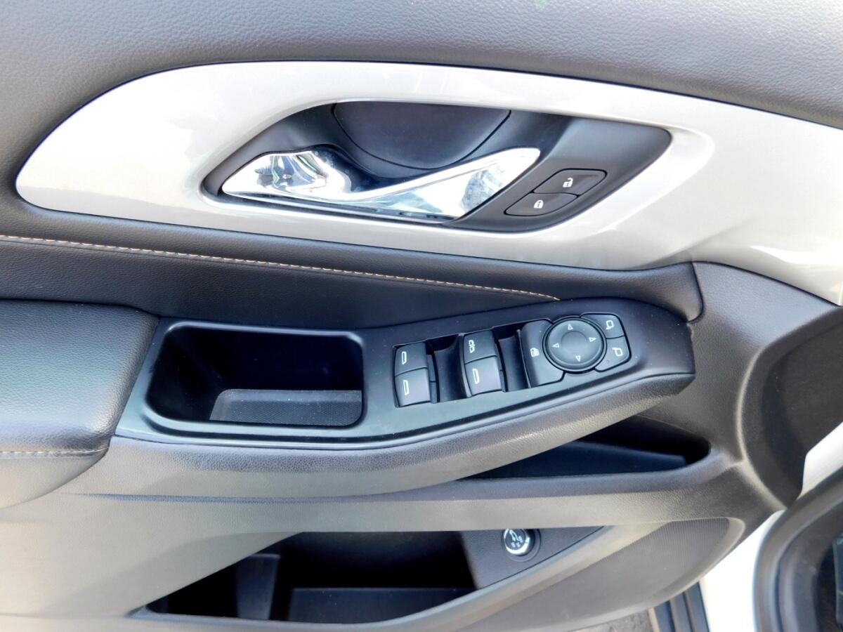 2019 Chevrolet Traverse Leather photo 12