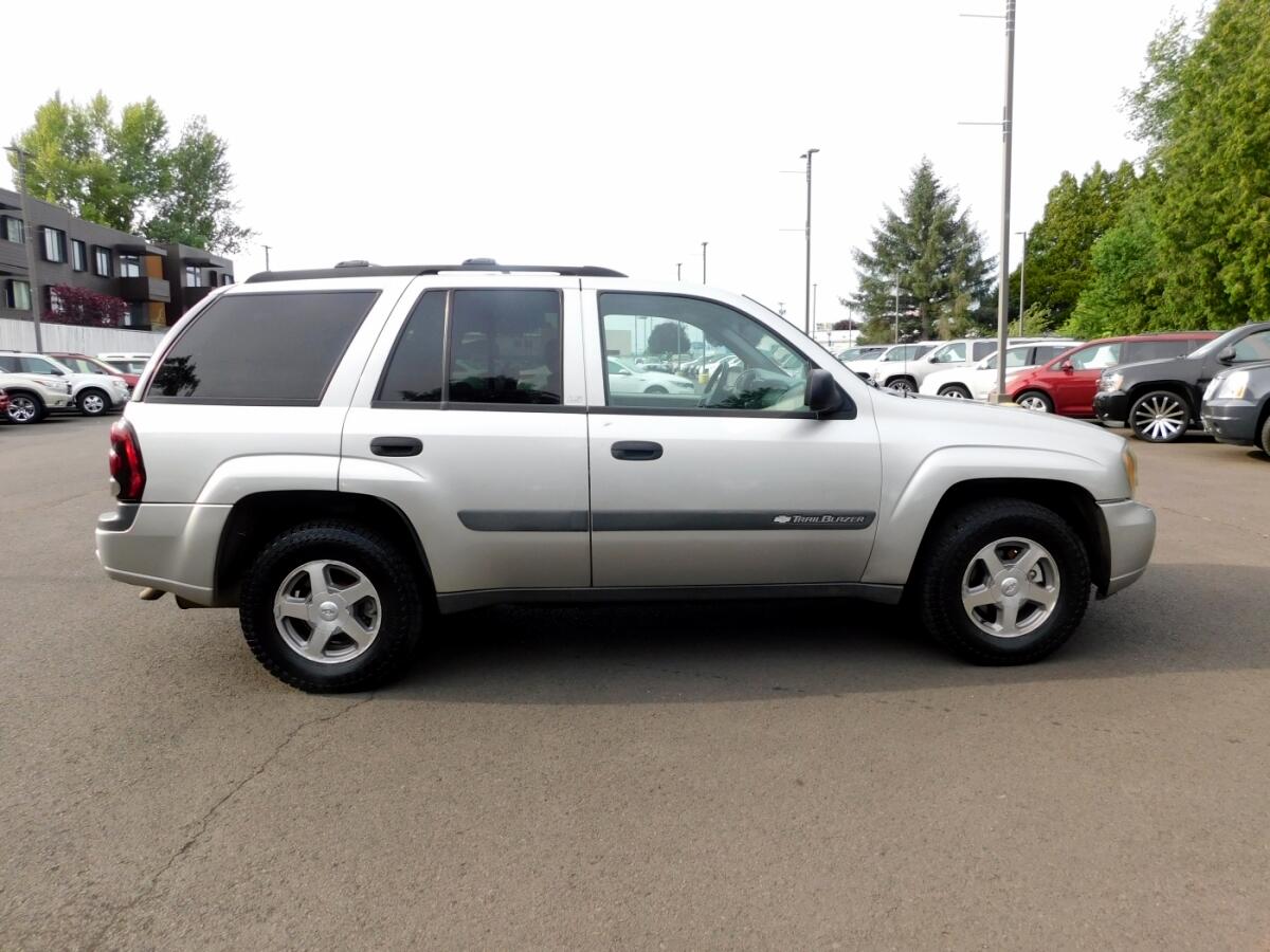 2004 Chevrolet Trailblazer LS photo 16