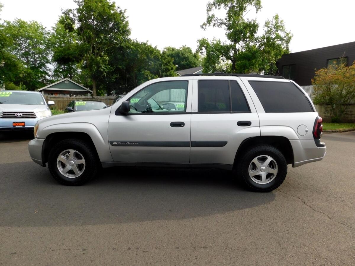 2004 Chevrolet Trailblazer LS photo 18