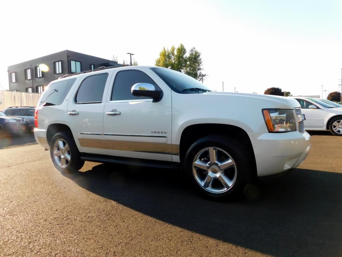 2014 Chevrolet Tahoe LTZ Sport Utility 4D
