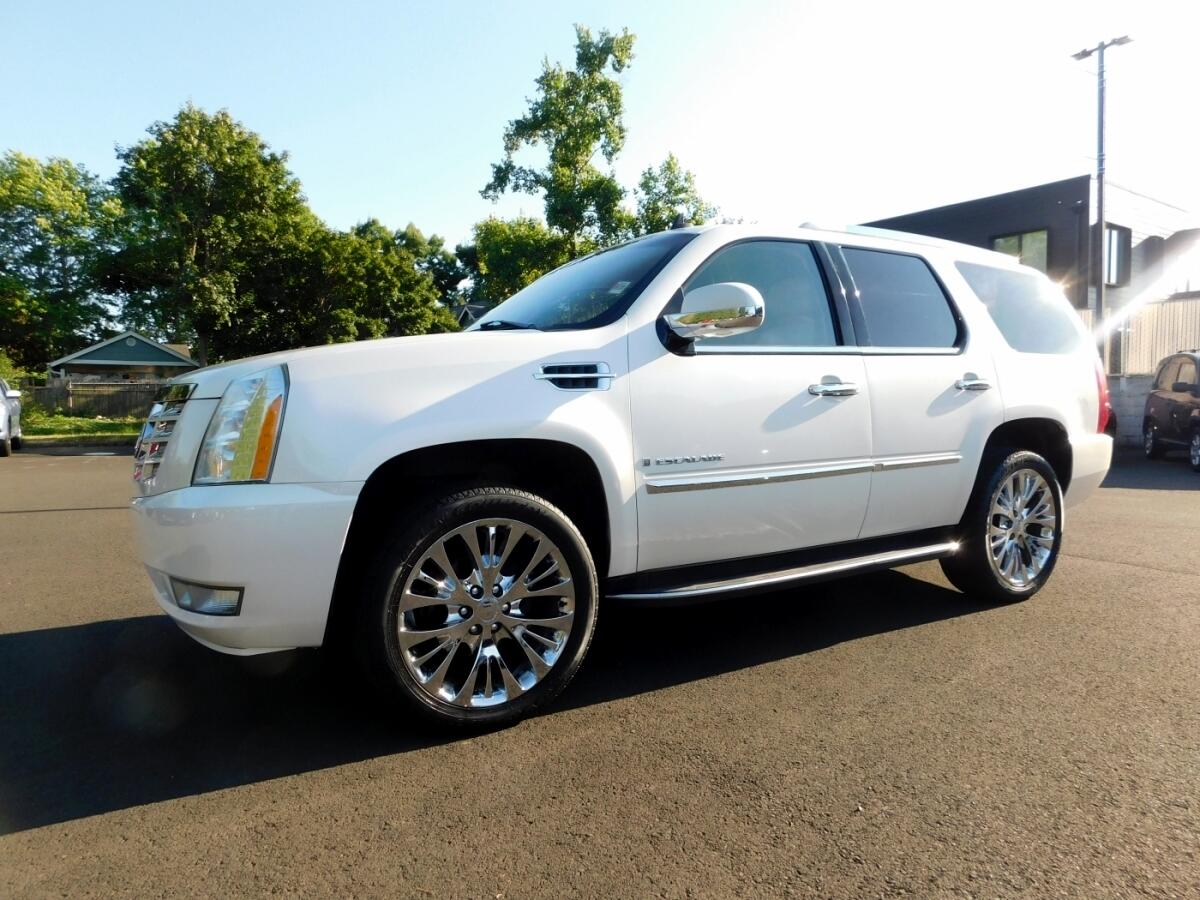 2007 Cadillac Escalade Sport photo 4