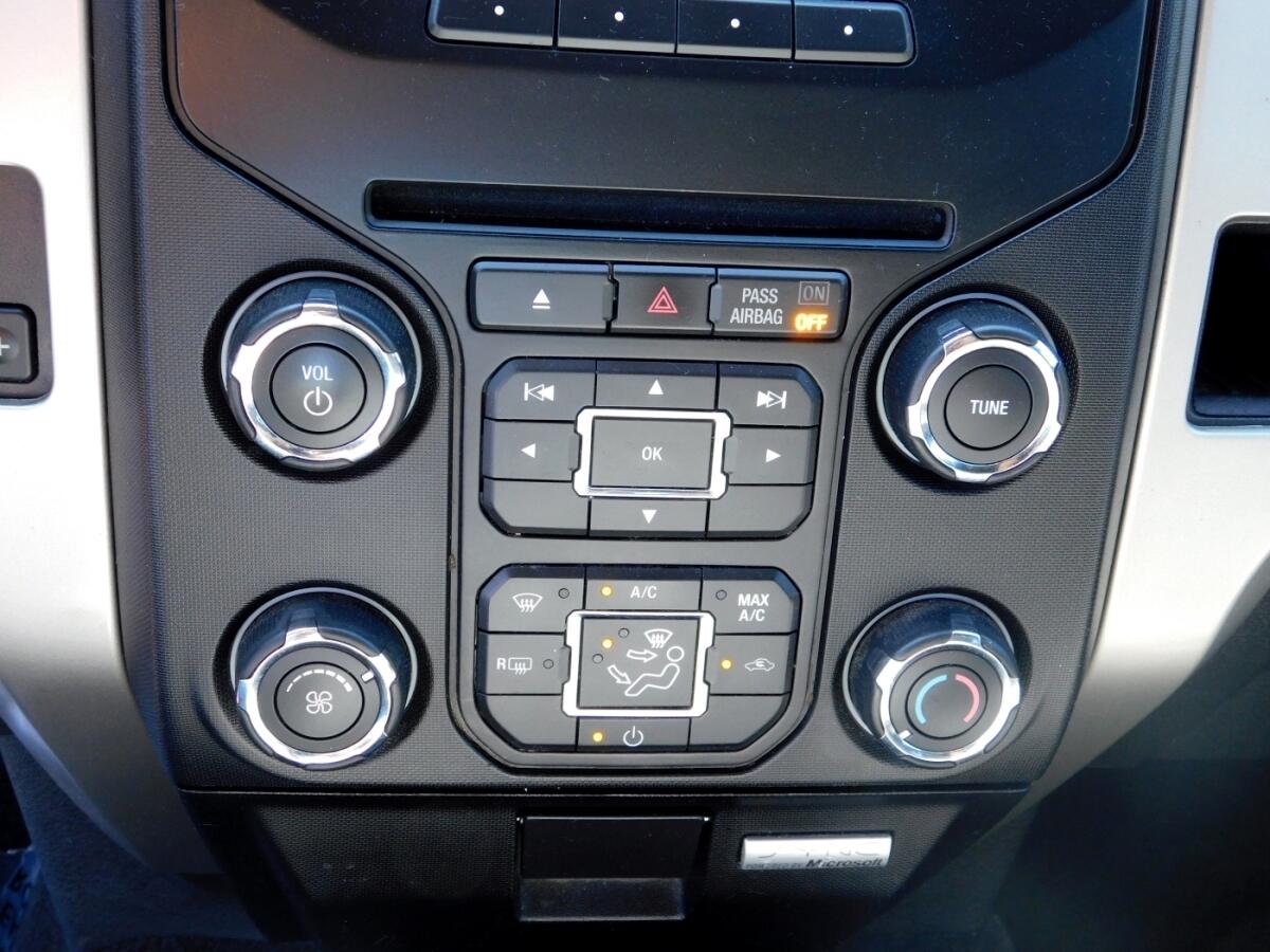 2014 Ford F-150 XLT photo 13