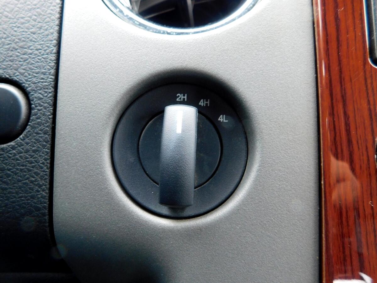 2008 Ford F-150 Lariat photo 9