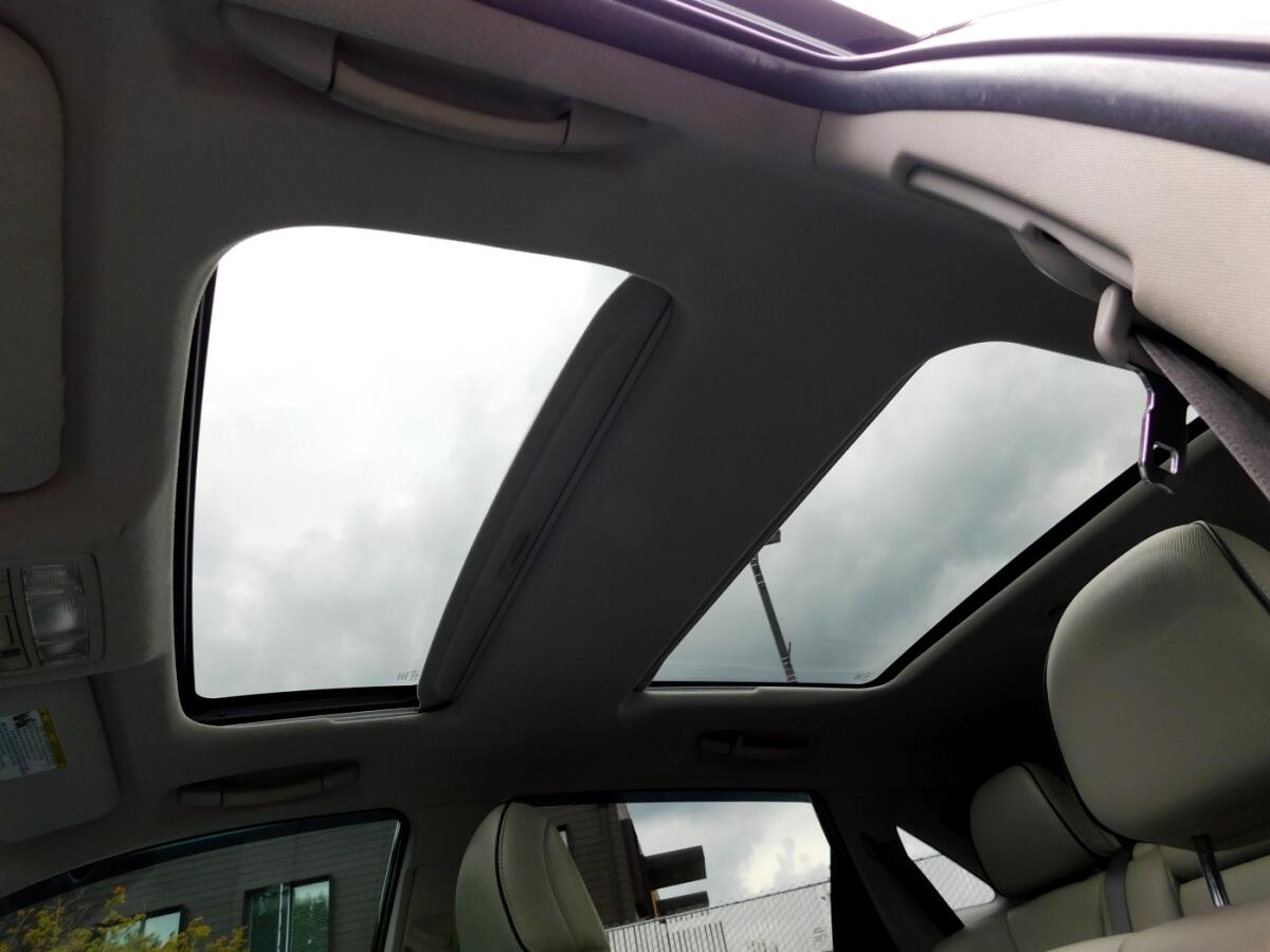2013 Toyota Venza Limited photo 19