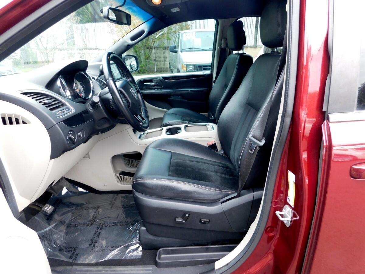 2018 Dodge Grand Caravan SXT photo 8