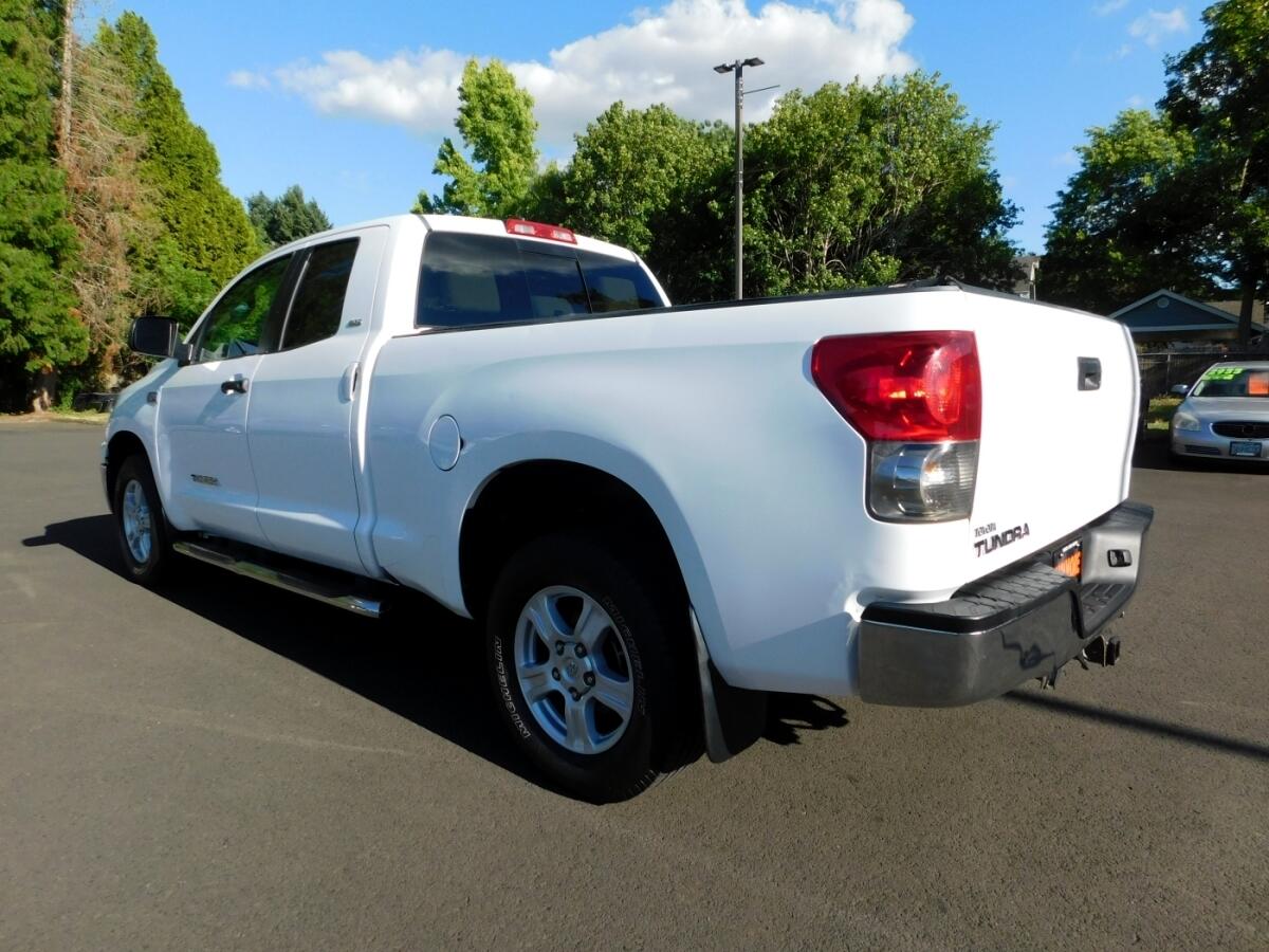 2007 Toyota Tundra Double Cab SR5 photo 2