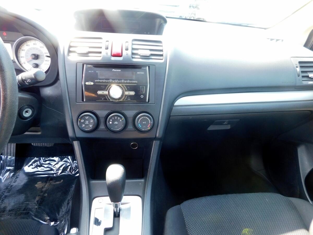 2012 Subaru Impreza 2.0i photo 7