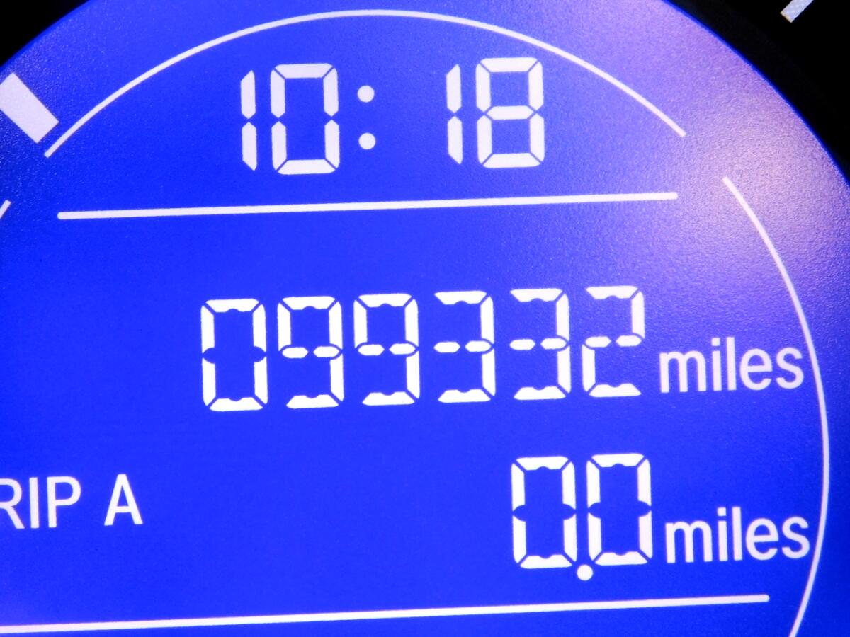 2016 Honda Fit LX photo 9