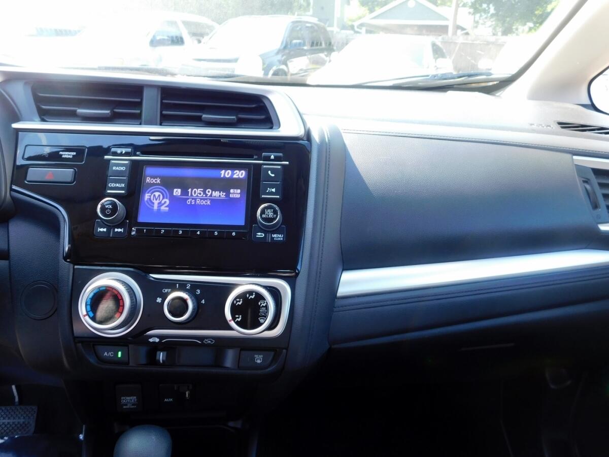 2016 Honda Fit LX photo 14