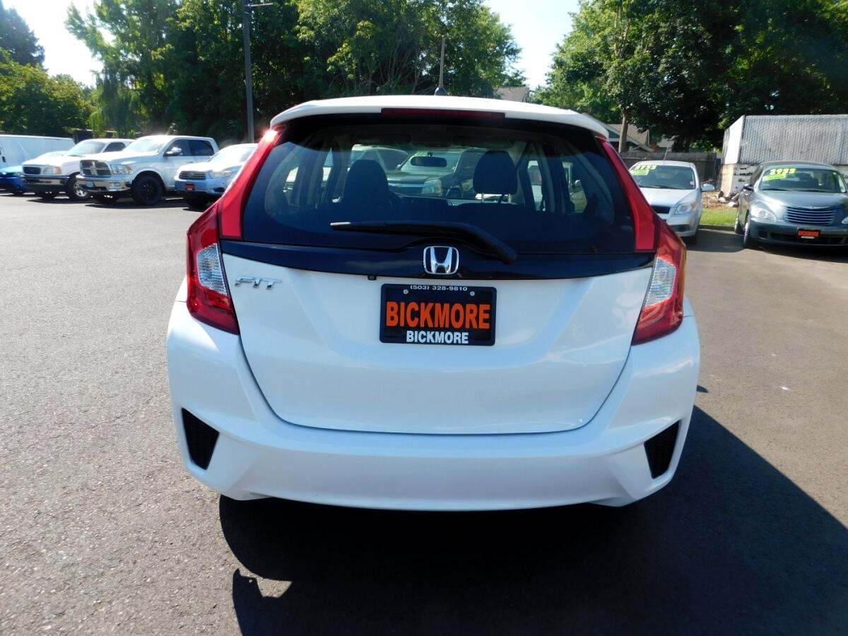 2016 Honda Fit LX photo 18
