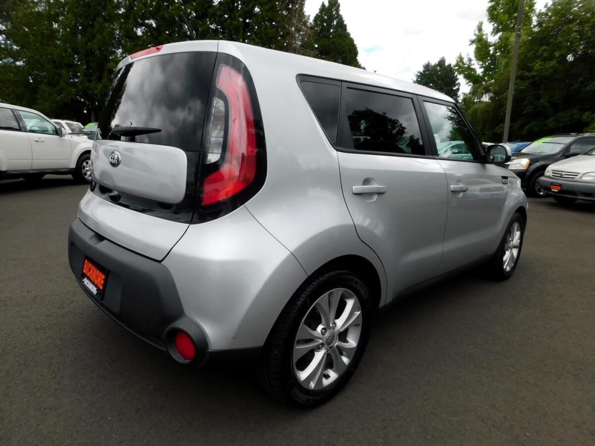 2015 Kia Soul Plus photo 2