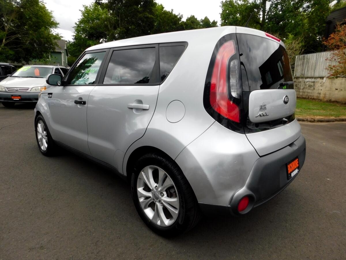 2015 Kia Soul Plus photo 3