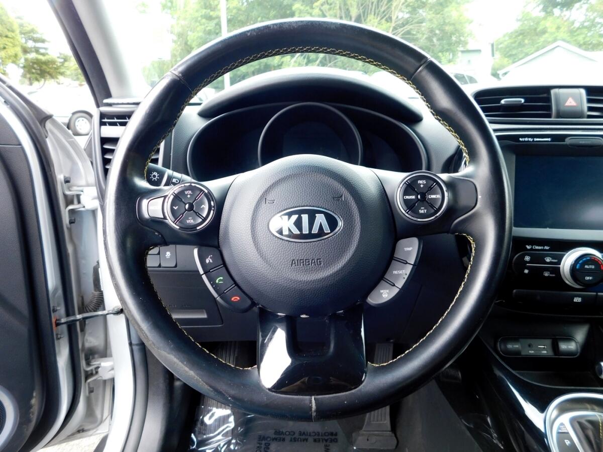 2015 Kia Soul Plus photo 8