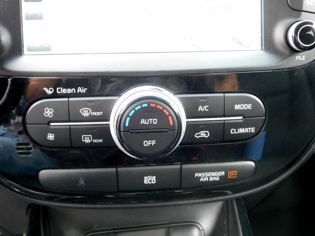 2015 Kia Soul Plus photo 12