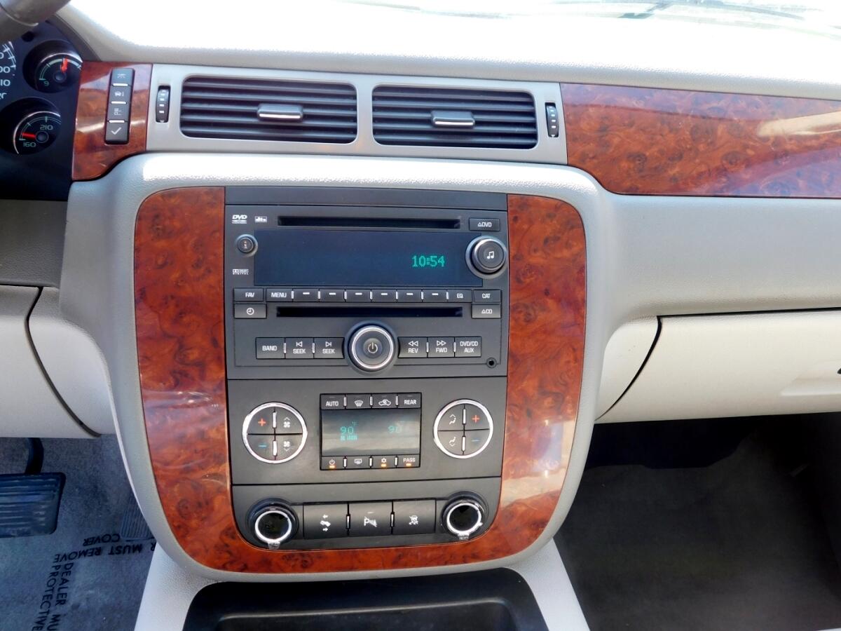 2011 Chevrolet Tahoe LT photo 11