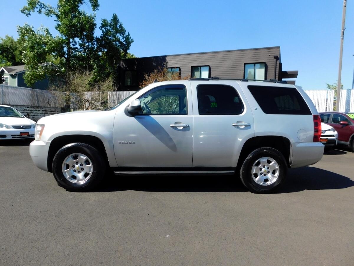 2011 Chevrolet Tahoe LT photo 23