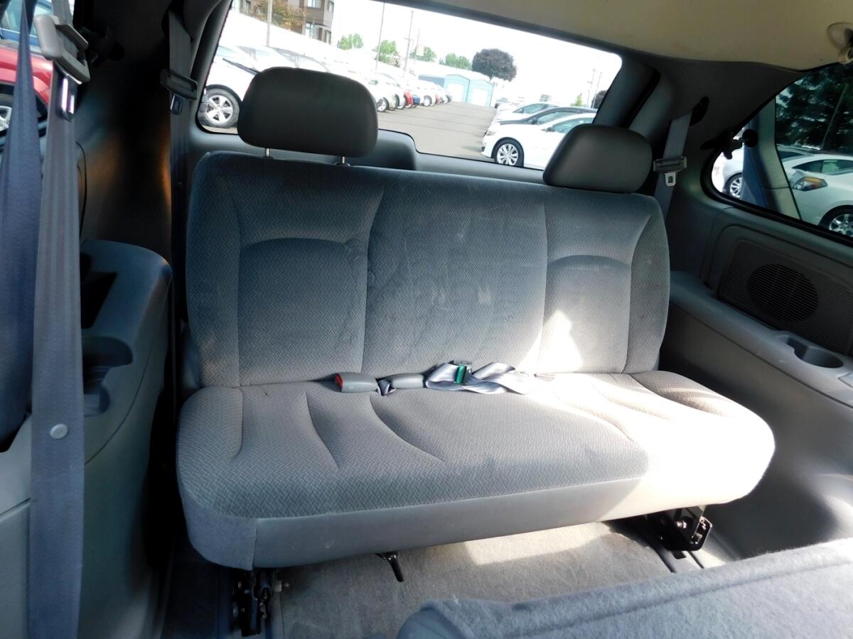 2005 Dodge Grand Caravan Base C/V photo 5