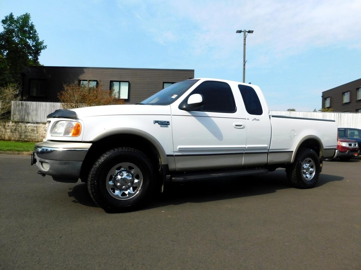 1999 Ford F-250 Lariat photo 4