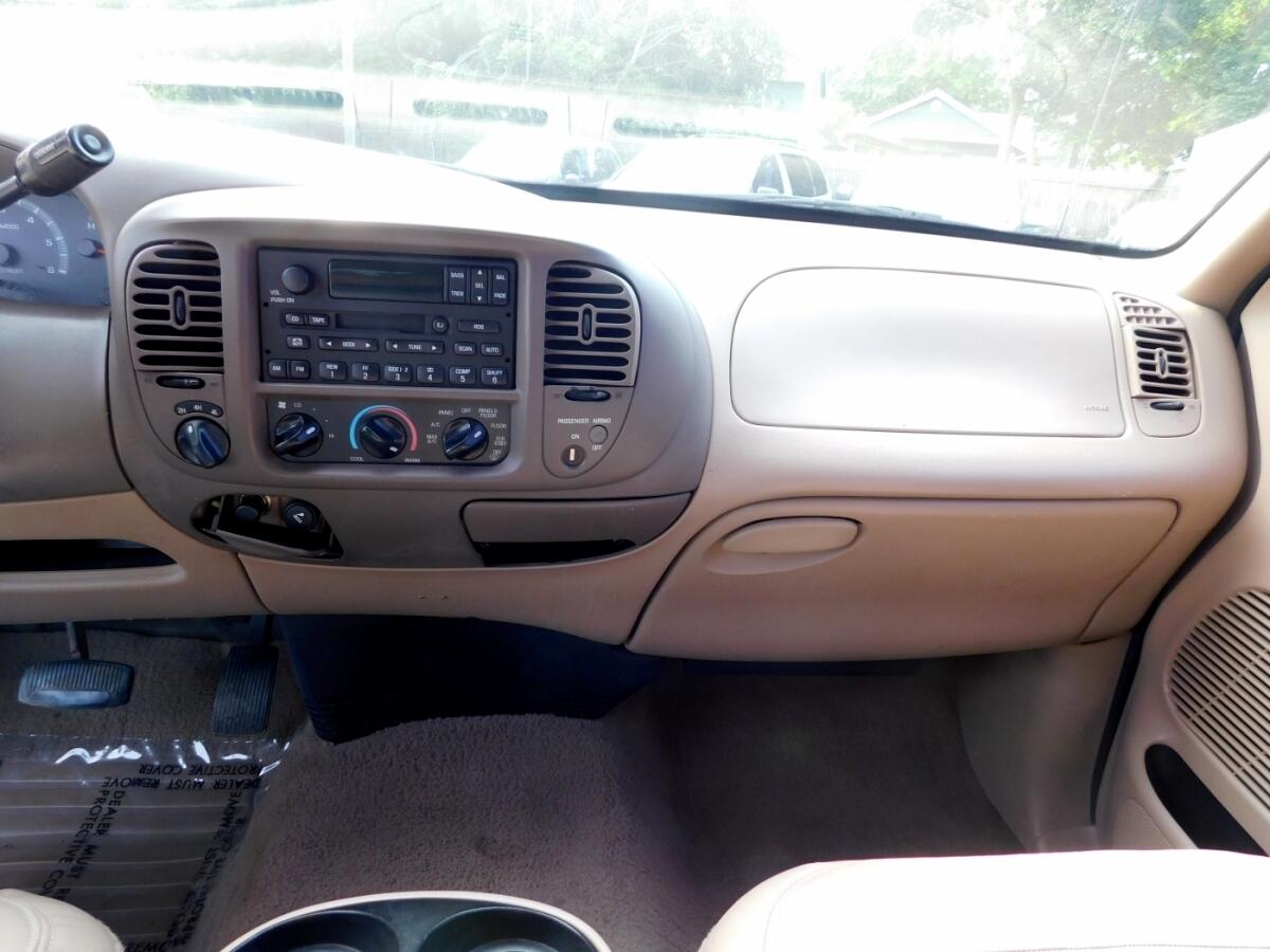 1999 Ford F-250 Lariat photo 7