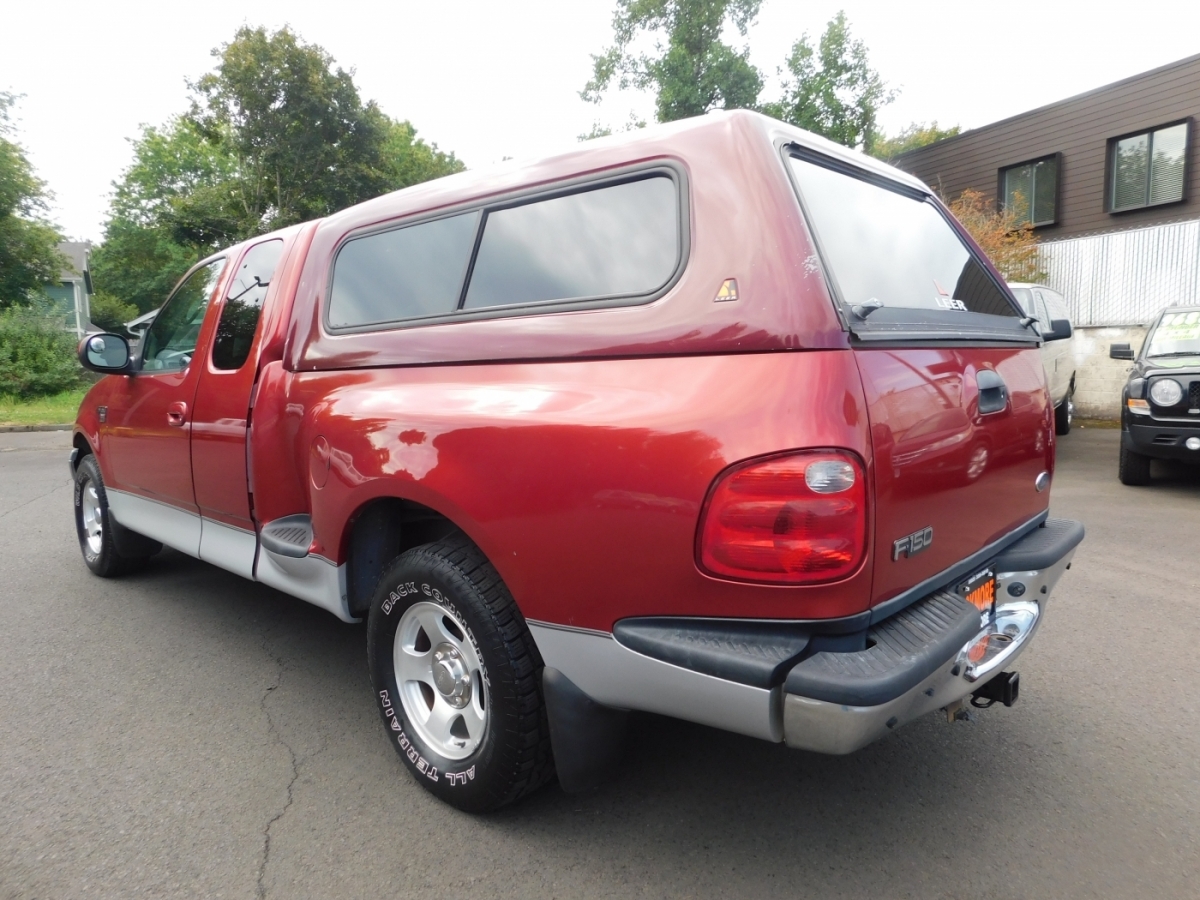 2003 Ford F-150 XLT photo 3