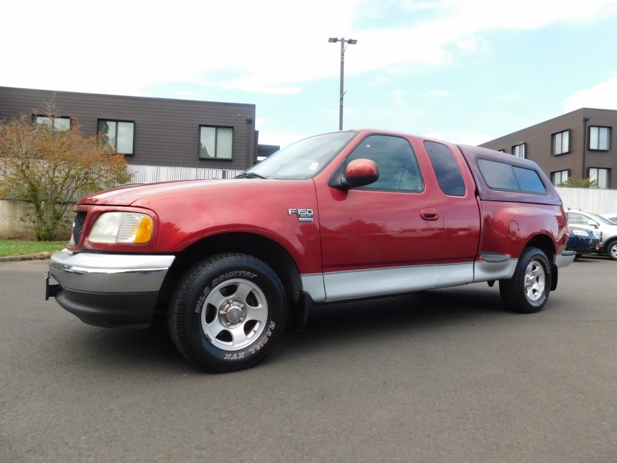 2003 Ford F-150 XLT photo 4