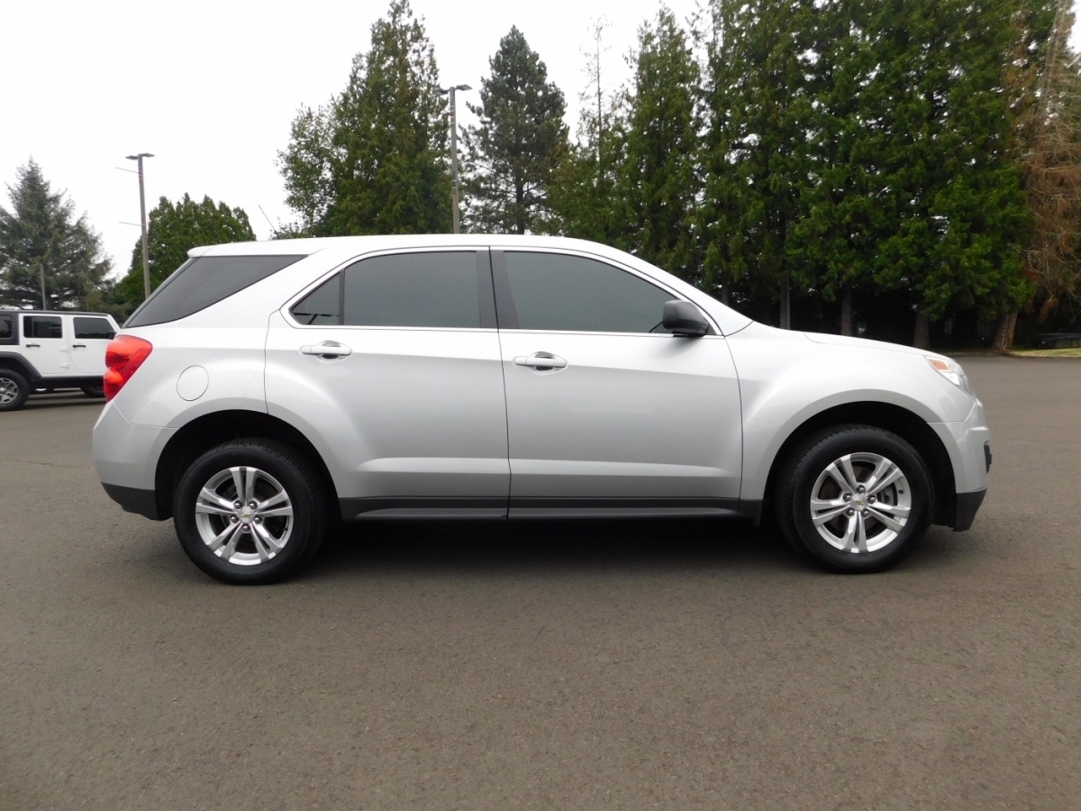 2012 Chevrolet Equinox LS photo 15