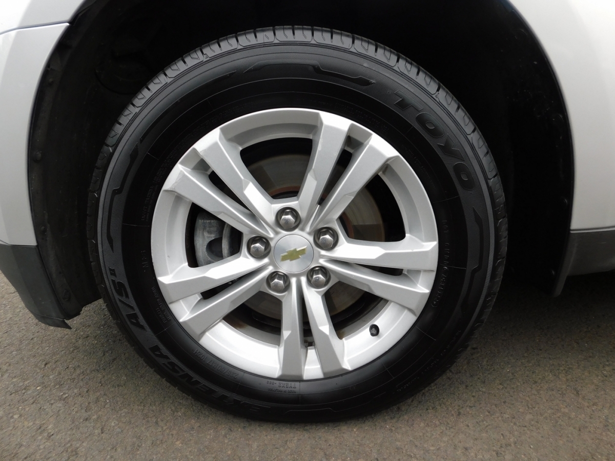 2012 Chevrolet Equinox LS photo 18
