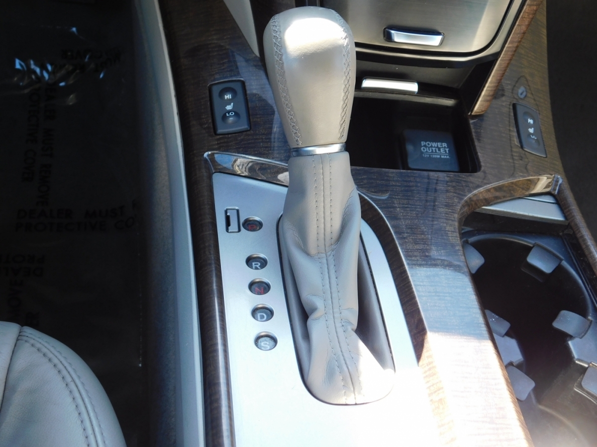 Acura MDX  2011