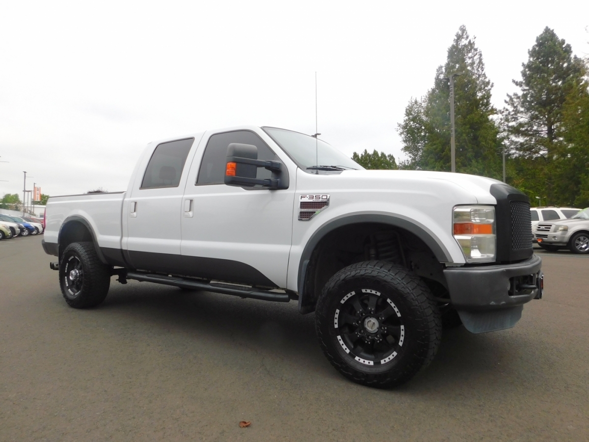 2010 Ford F-350 SD Cabela\'s 4D 6 3/4 Ft