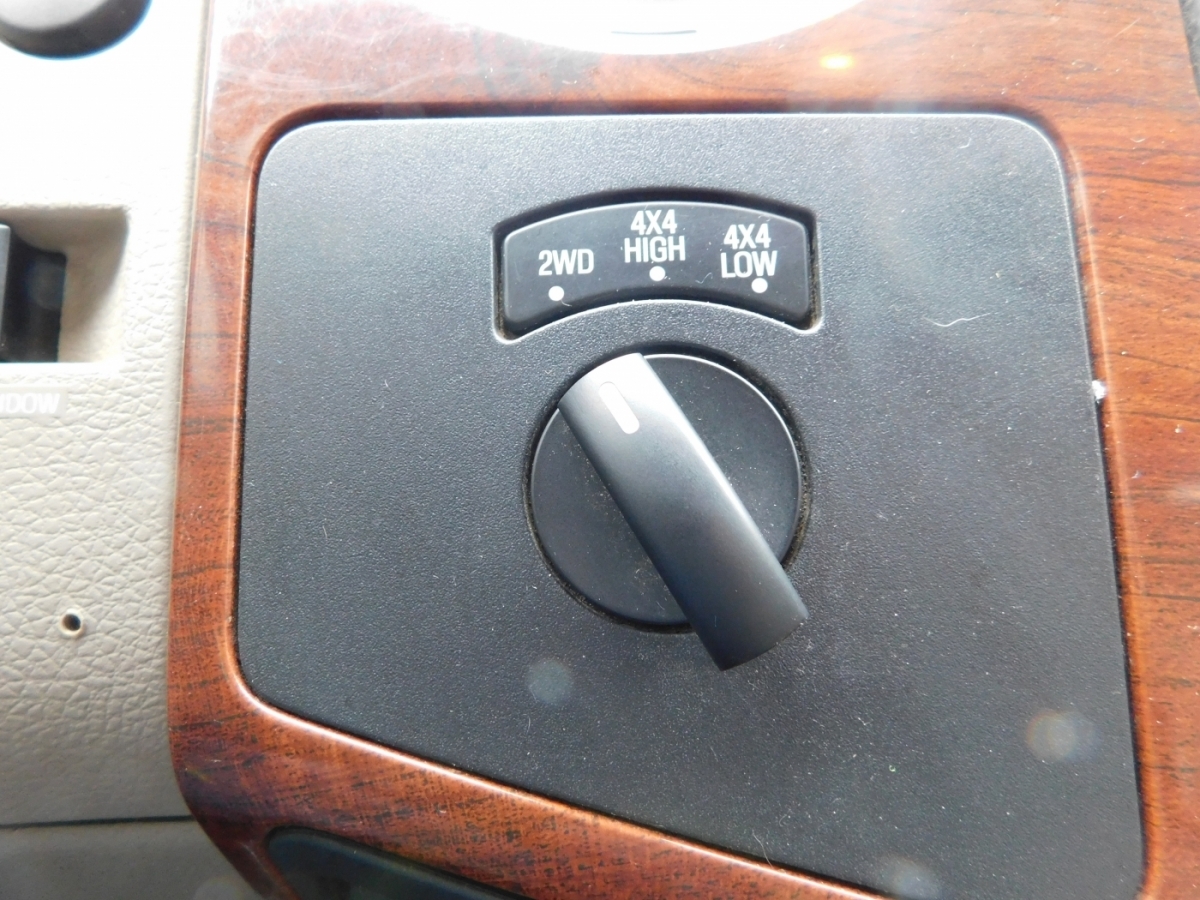 2010 Ford F-350 photo 10