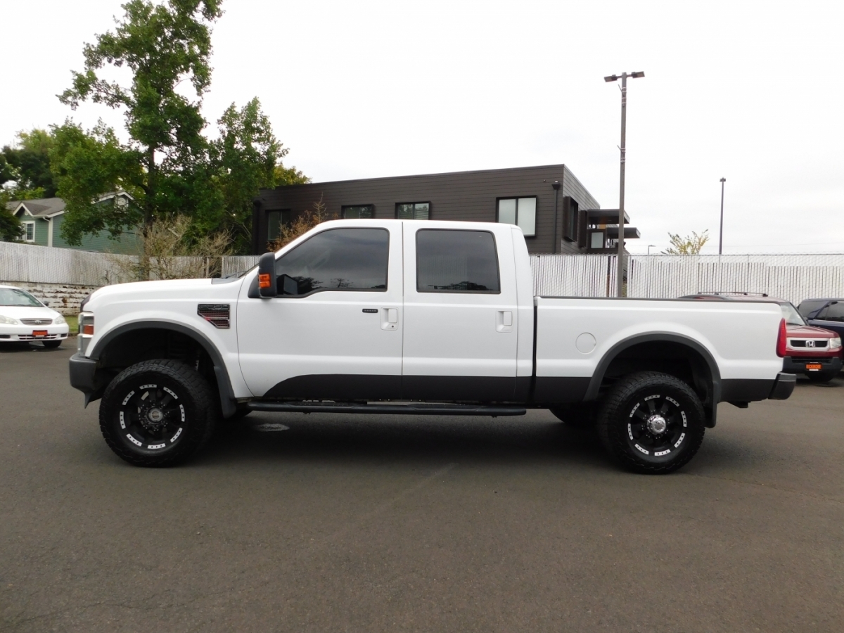 2010 Ford F-350 photo 21