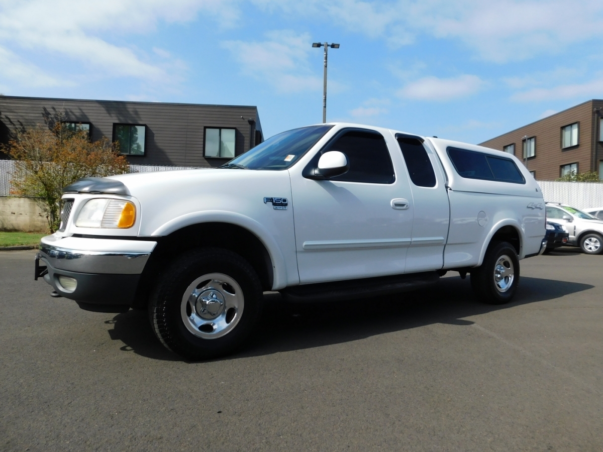 2001 Ford F-150 XLT photo 4