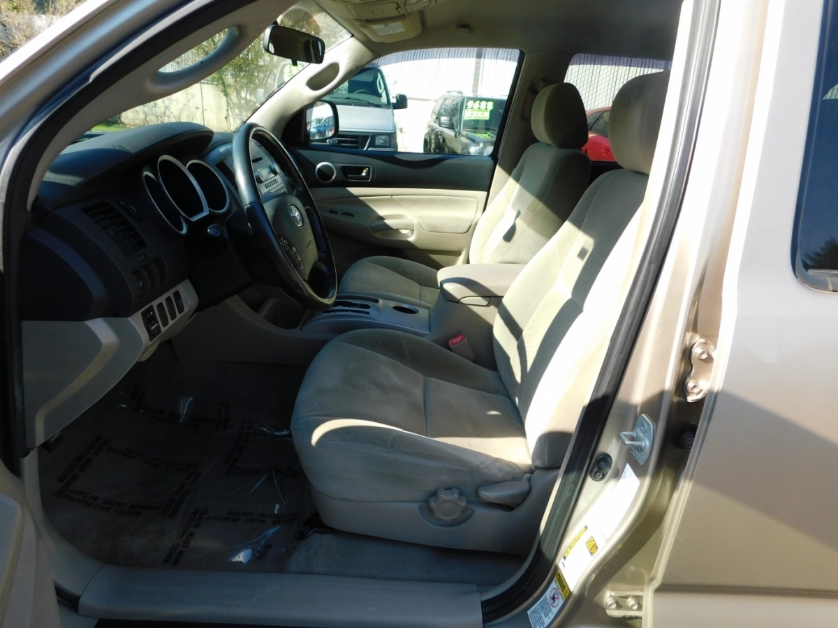 2008 Toyota Tacoma PreRunner photo 6