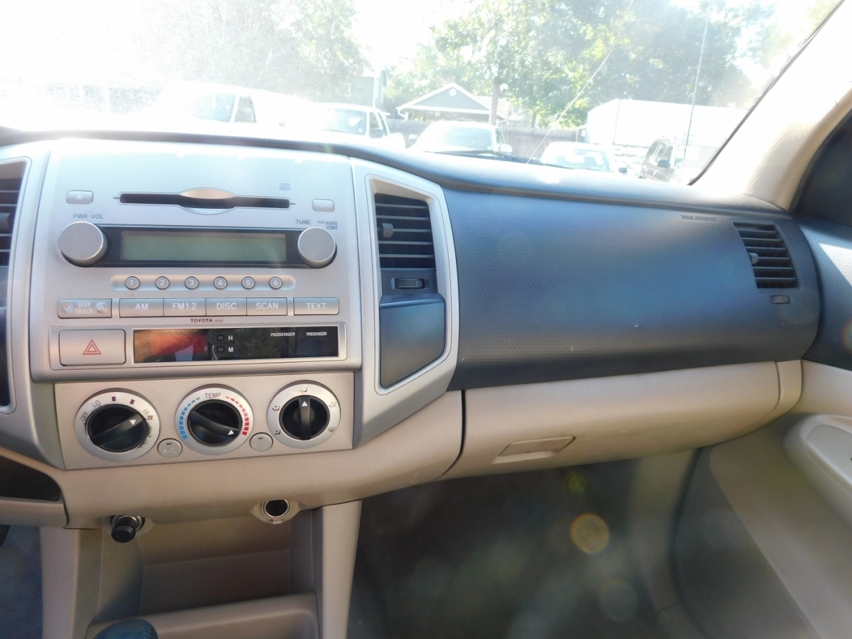 2008 Toyota Tacoma PreRunner photo 7