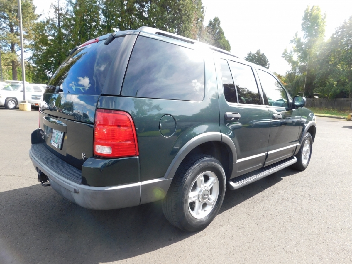 2003 Ford Explorer XLT Sport photo 2