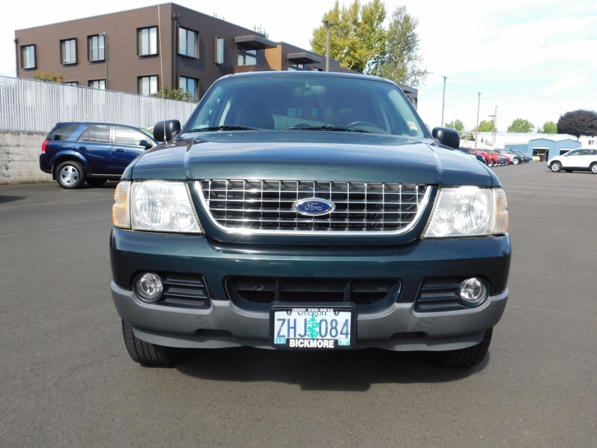 2003 Ford Explorer XLT Sport photo 16