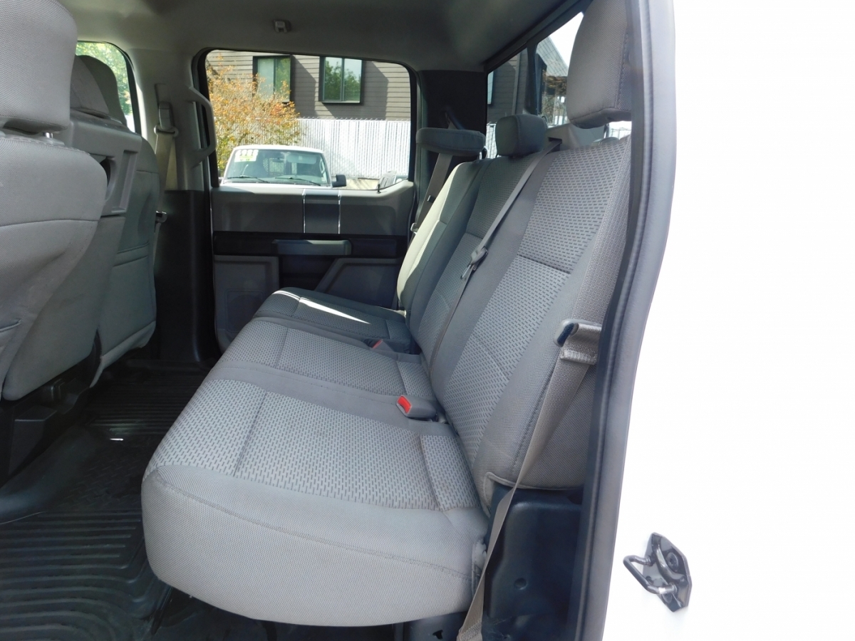 2016 Ford F-150 XLT photo 5