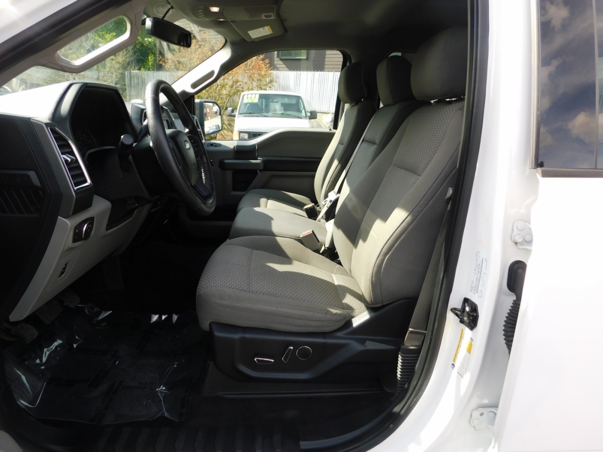 2016 Ford F-150 XLT photo 6