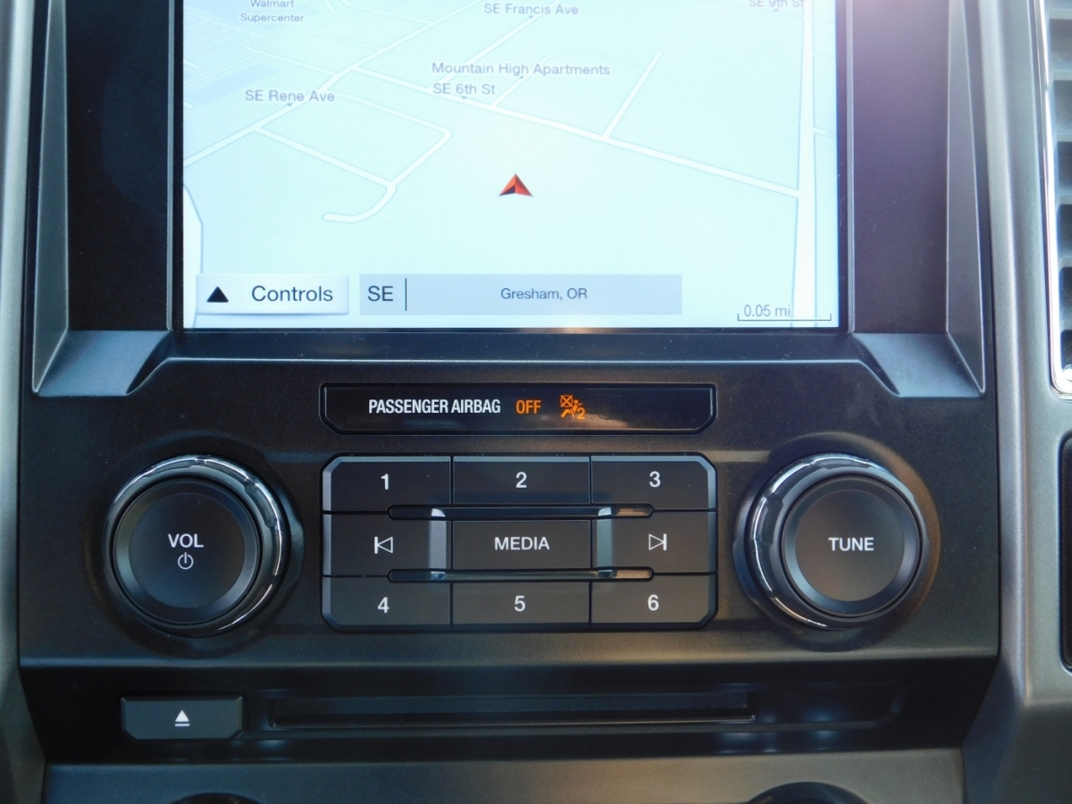 2016 Ford F-150 XLT photo 14