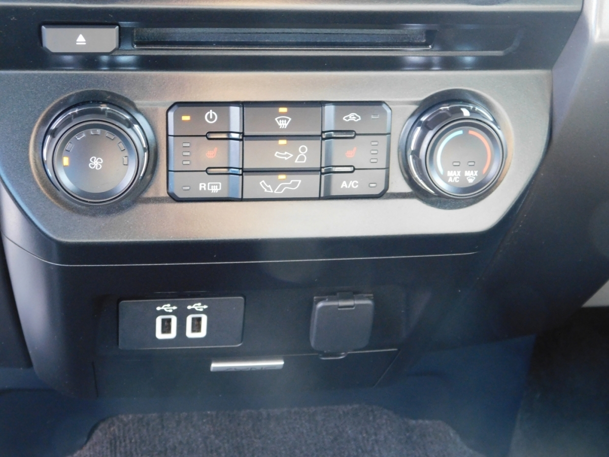 2016 Ford F-150 XLT photo 15