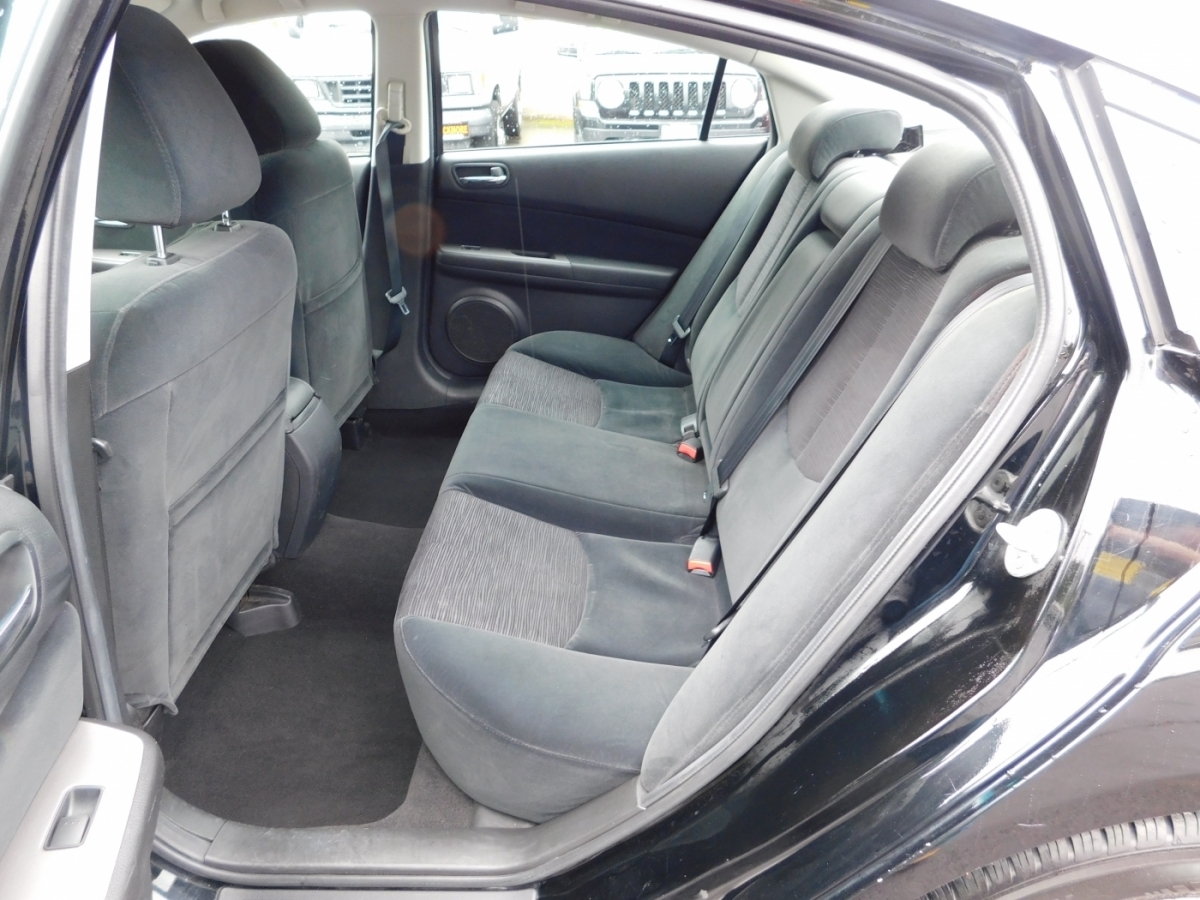 2010 Mazda Mazda6 Touring photo 4