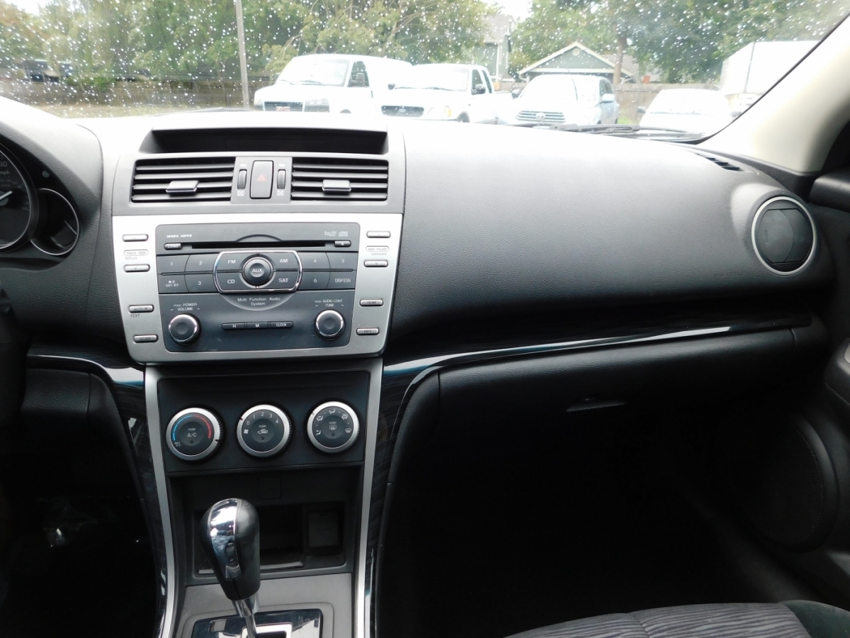2010 Mazda Mazda6 Touring photo 6