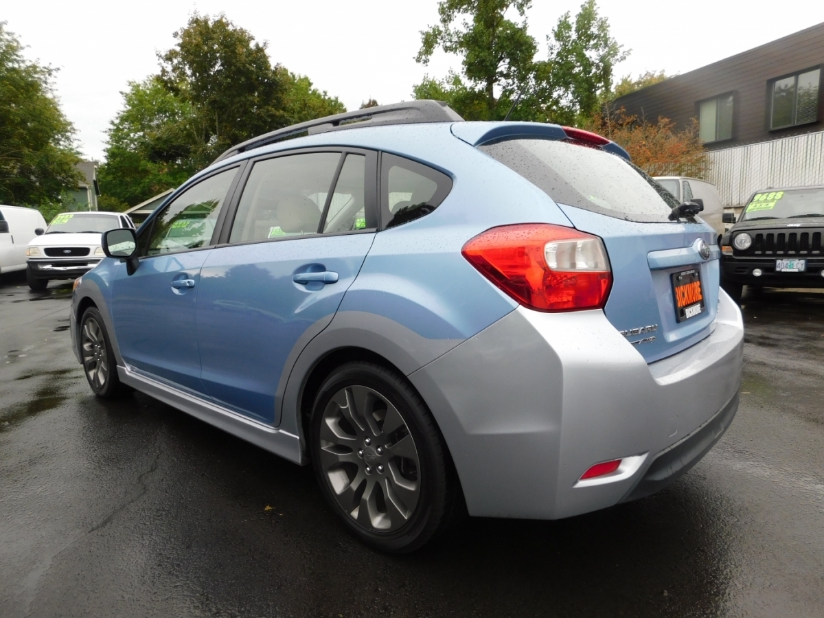 2012 Subaru Impreza 2.0i Sport Limited photo 3