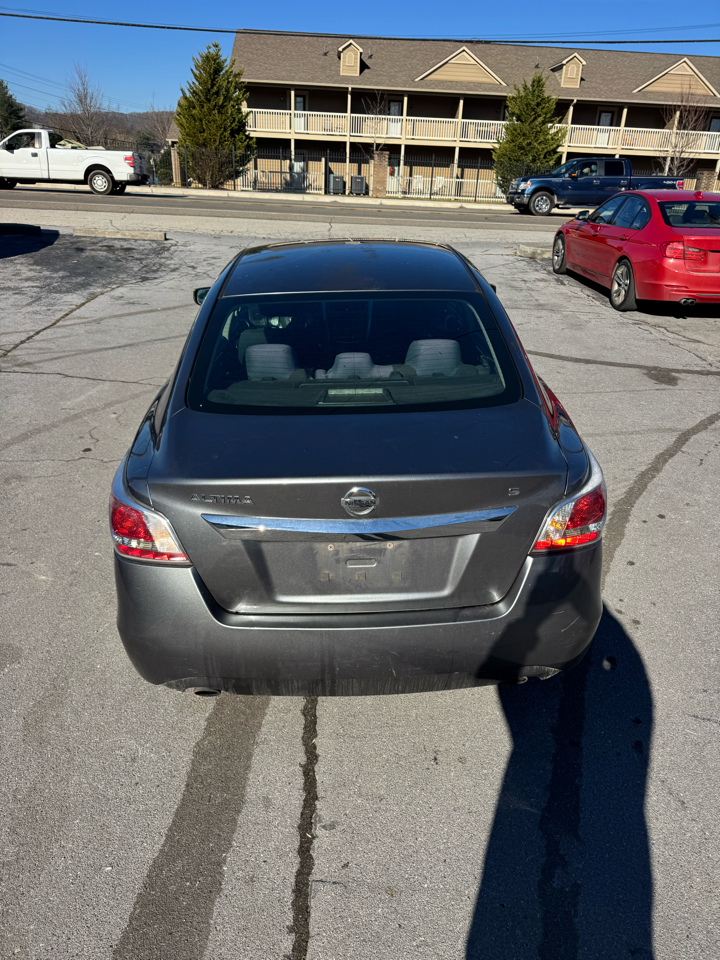 Nissan Altima 2.5 2015