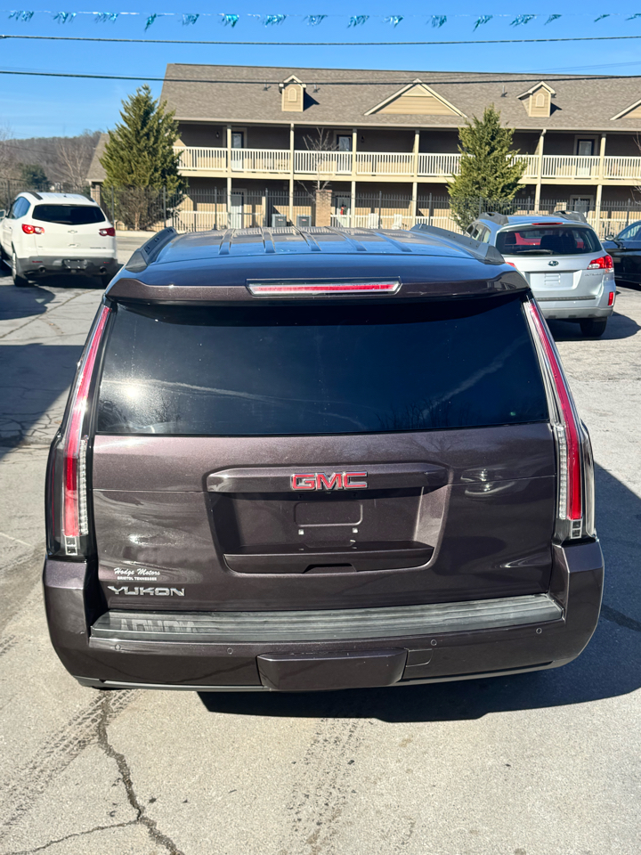 GMC Yukon SLT 4WD 2015