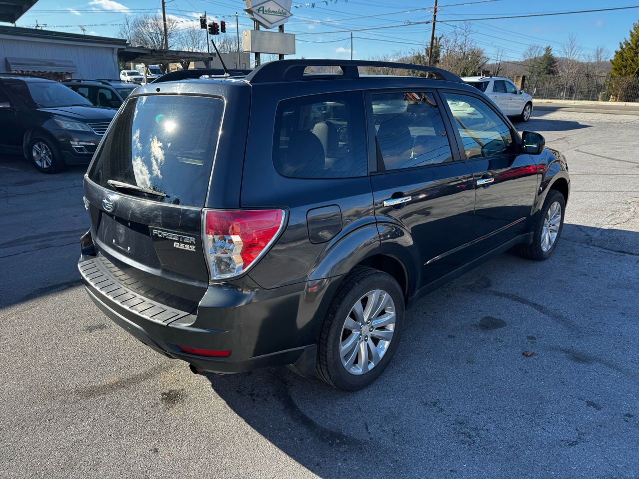 Subaru Forester 2.5X Limited 2012