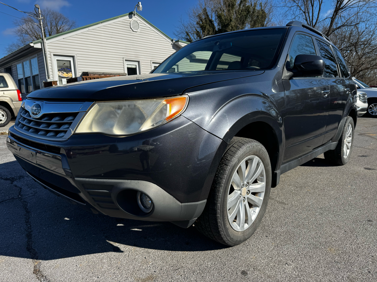 Subaru Forester 2.5X Limited 2012