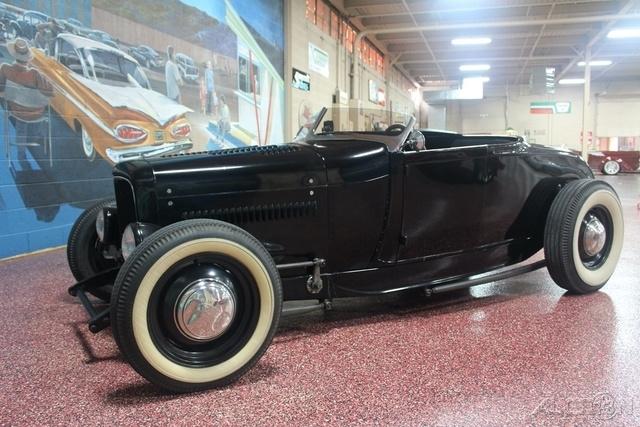 1929 Ford Model A ROADSTER HOT ROD