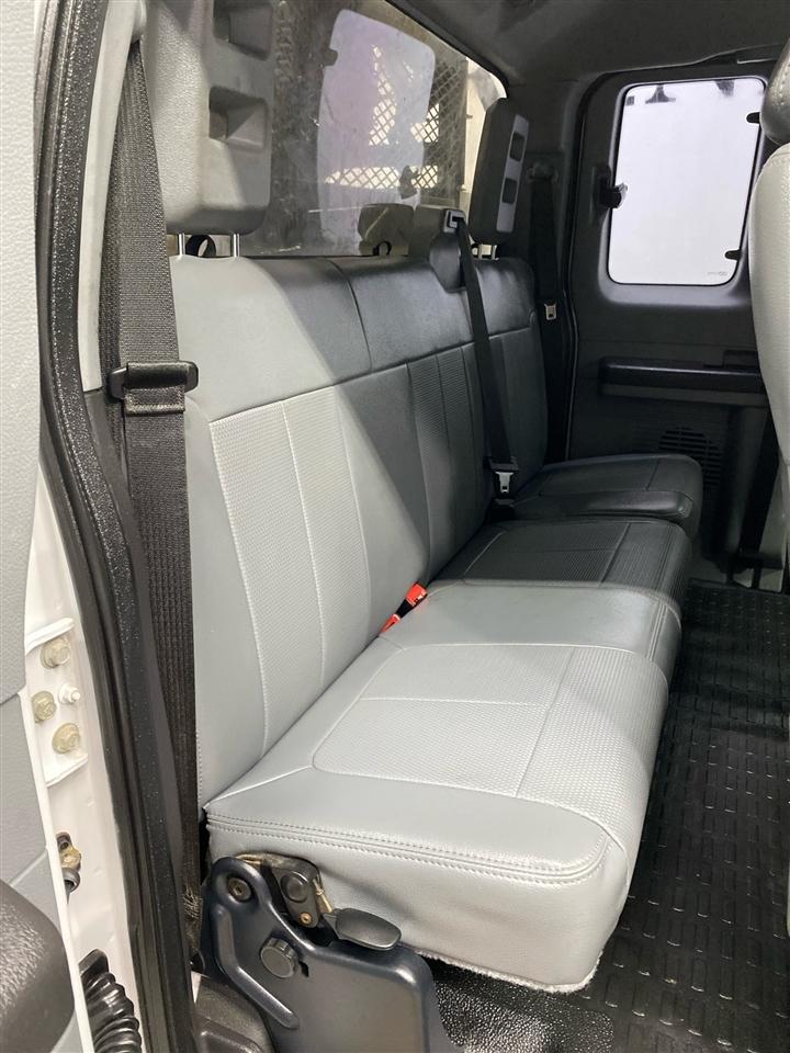 Ford F-350 SD XL SuperCab Long Bed DRW 2WD 2015